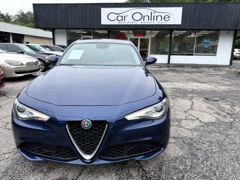 2017 Alfa Romeo Giulia Image 2