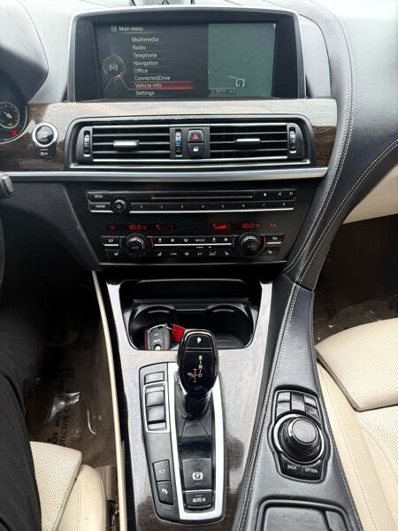2014 BMW 6 Series Image 24