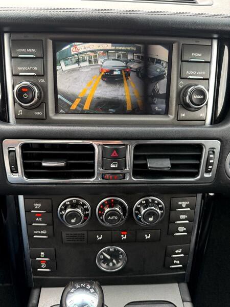 2012 Land Rover Range Rover Image 21