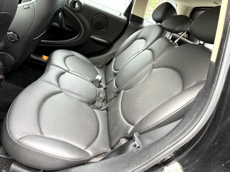 2013 MINI Countryman Image 13