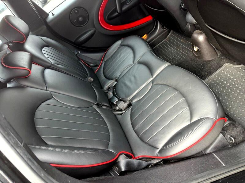 2013 MINI Countryman Image 24