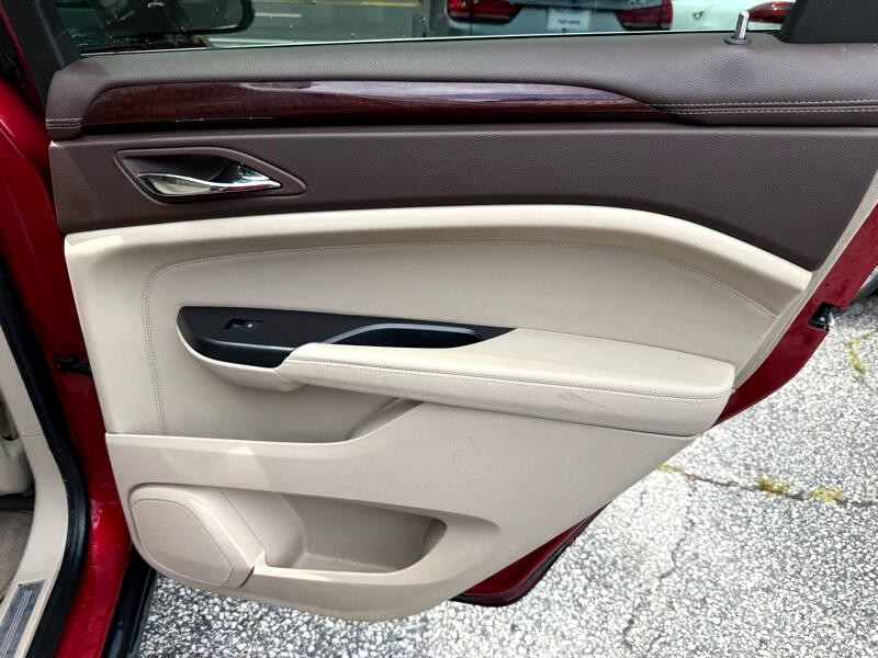 2013 Cadillac SRX Image 20