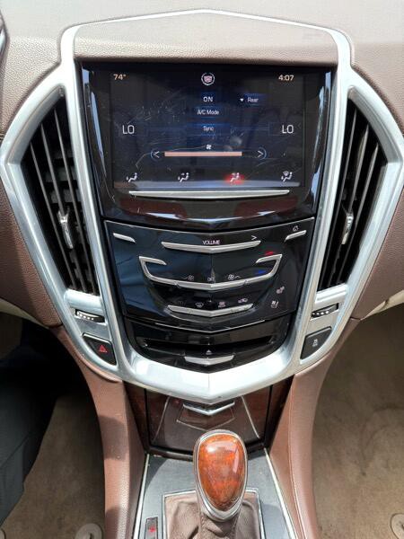 2013 Cadillac SRX Image 24