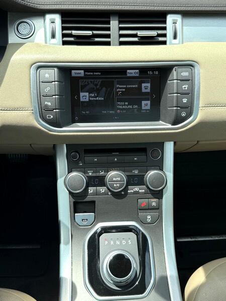 2016 Land Rover Range Rover Evoque Image 25