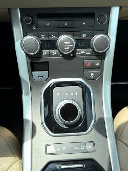 2016 Land Rover Range Rover Evoque Image 26