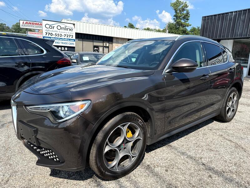 2019 Alfa Romeo Stelvio Image 1
