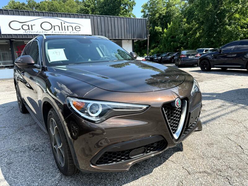 2019 Alfa Romeo Stelvio Image 3