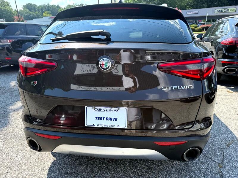 2019 Alfa Romeo Stelvio Image 6
