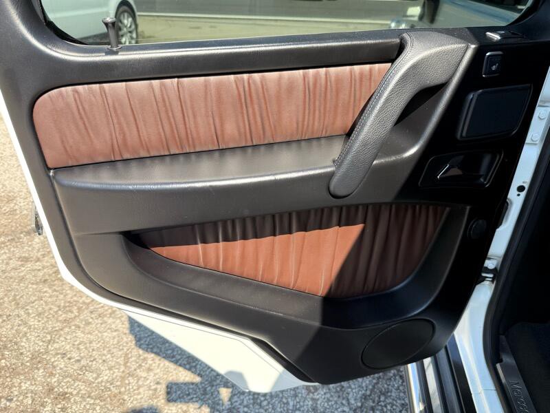 2016 Mercedes-Benz G-Class Image 18