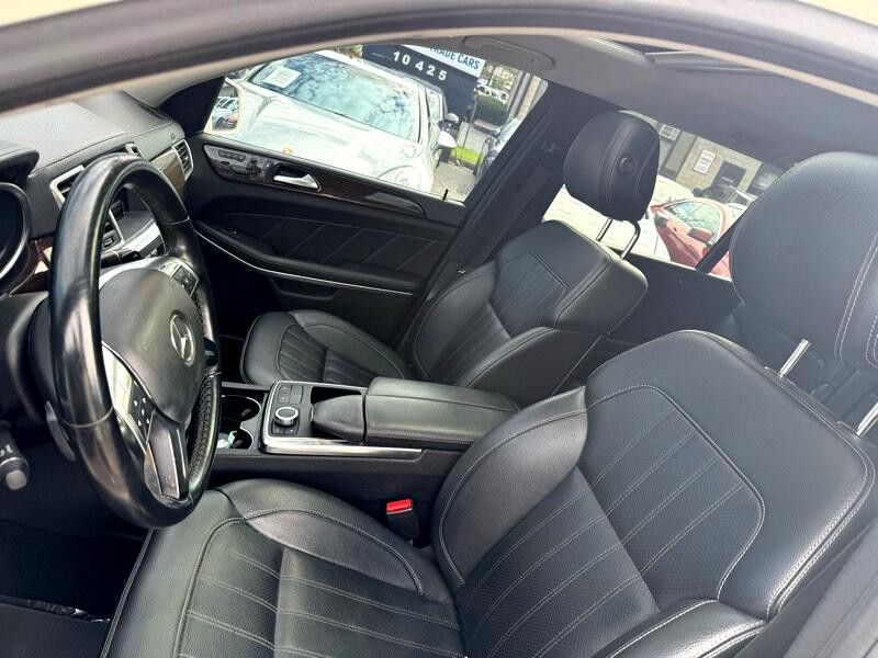 2013 Mercedes-Benz GL-Class Image 11