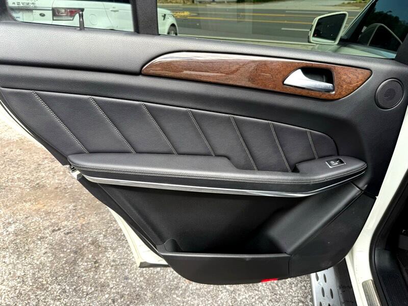 2013 Mercedes-Benz GL-Class Image 13