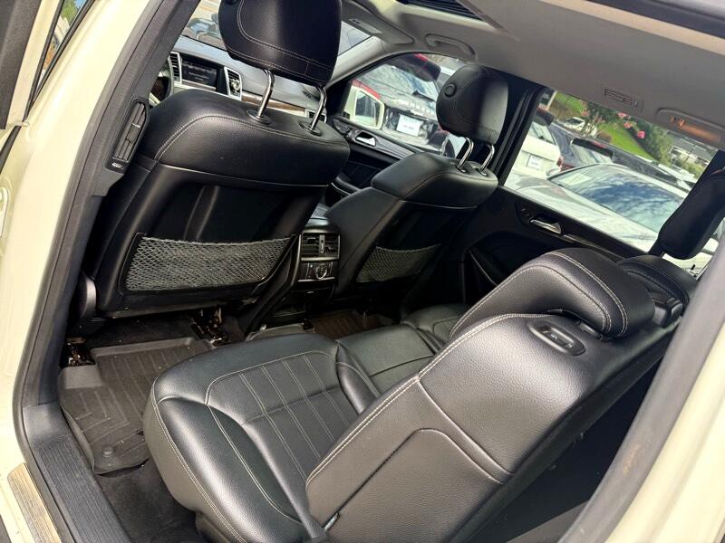 2013 Mercedes-Benz GL-Class Image 14