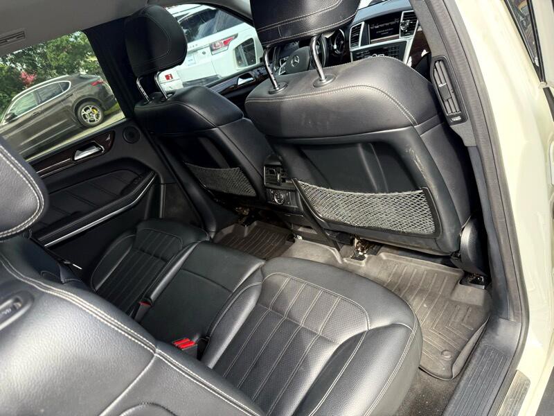 2013 Mercedes-Benz GL-Class Image 23