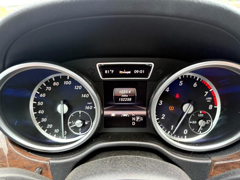 2013 Mercedes-Benz GL-Class Image 32