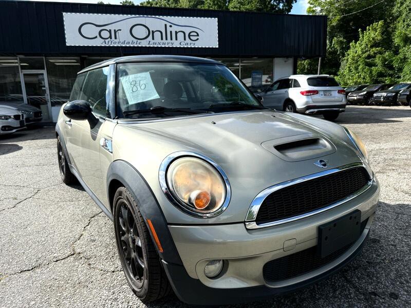 2010 MINI Cooper Image 3