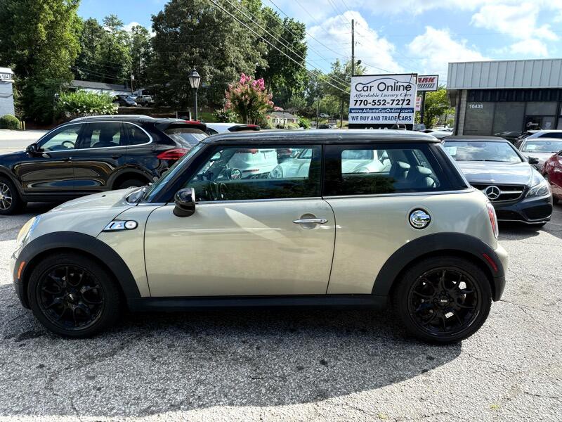 2010 MINI Cooper Image 8