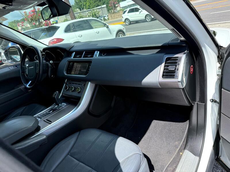 2014 Land Rover Range Rover Sport Image 17