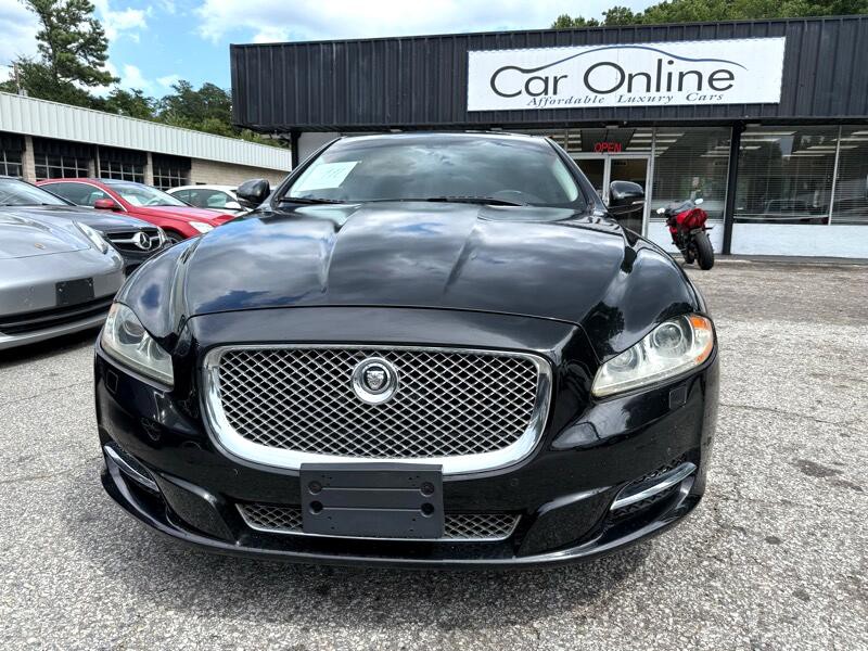2011 Jaguar XJ Image 2