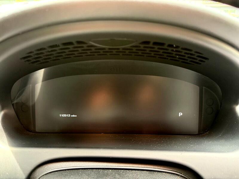 2011 Jaguar XJ Image 26