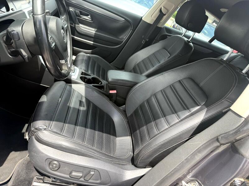 2015 Volkswagen CC Image 11