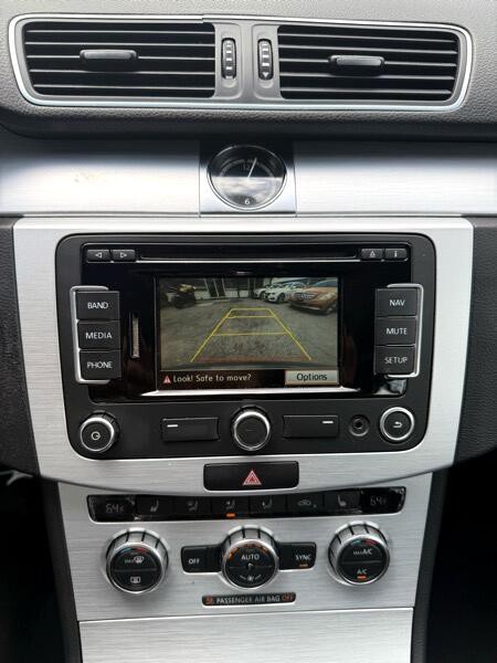 2015 Volkswagen CC Image 23