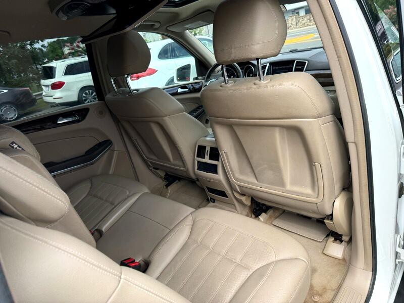 2014 Mercedes-Benz GL-Class Image 22