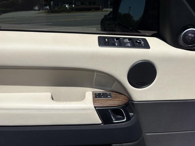 2015 Land Rover Range Rover Sport Image 10