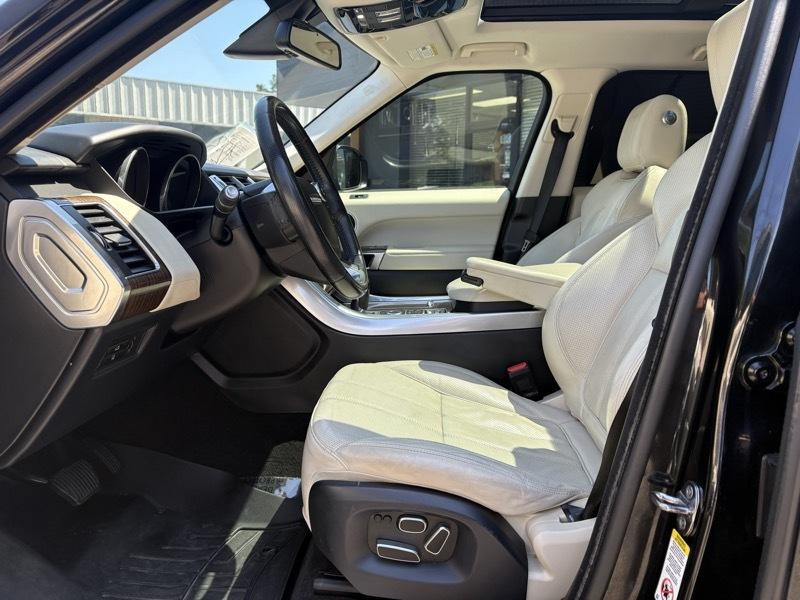 2015 Land Rover Range Rover Sport Image 12