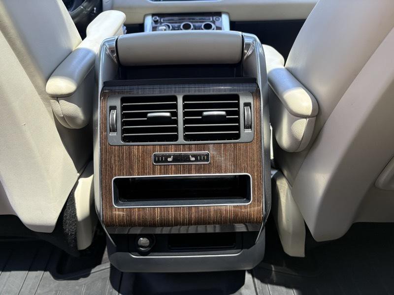 2015 Land Rover Range Rover Sport Image 25