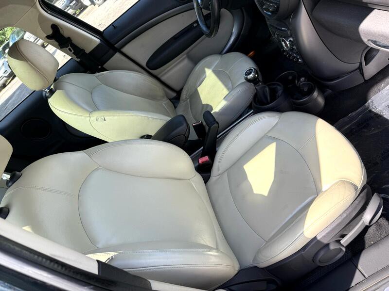 2013 MINI Countryman Image 17