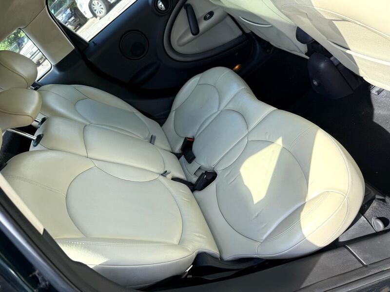 2013 MINI Countryman Image 20