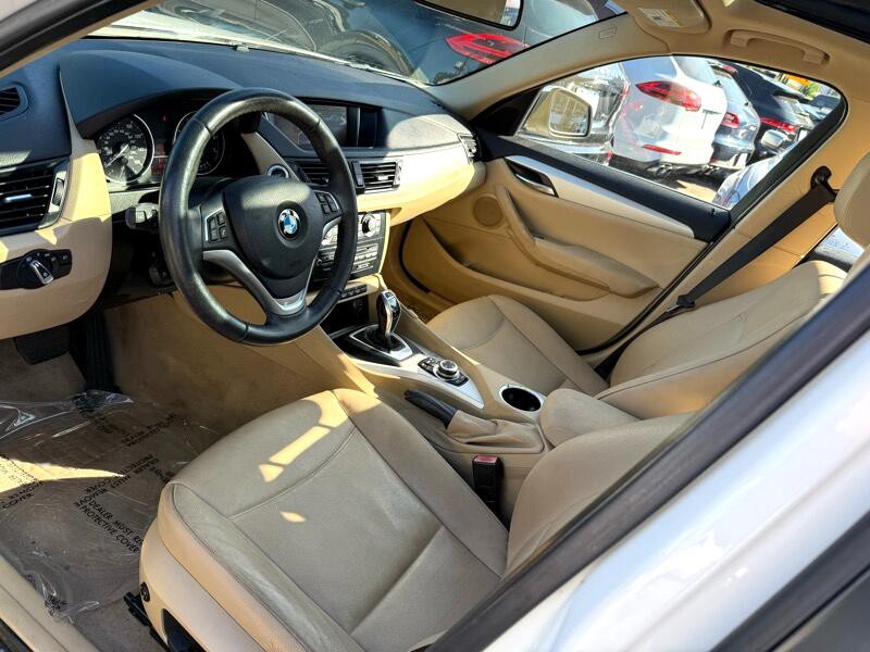 2015 BMW X1 Image 11