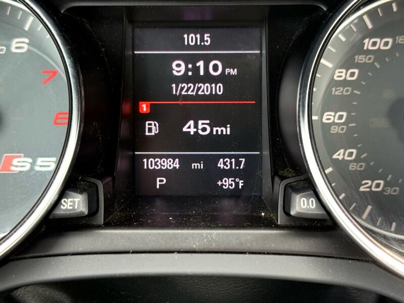 2010 Audi S5 Image 20