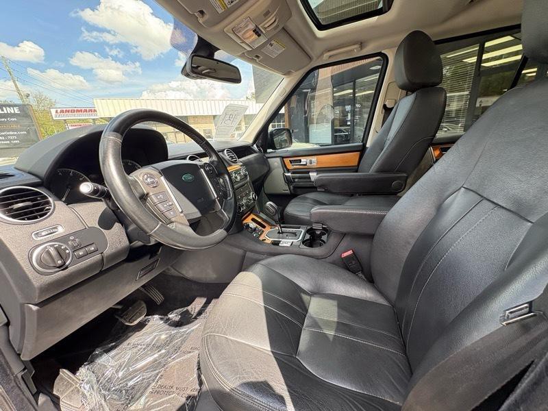 2012 Land Rover LR4 Image 9
