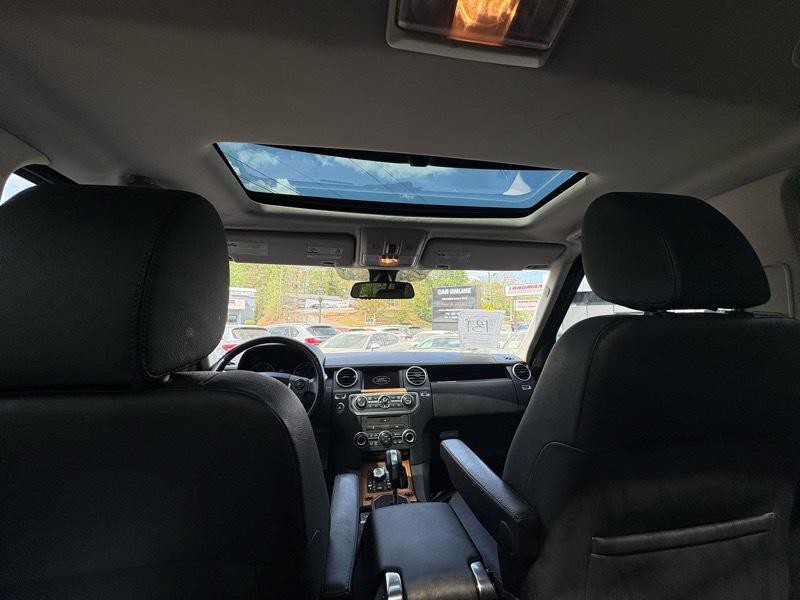 2012 Land Rover LR4 Image 14