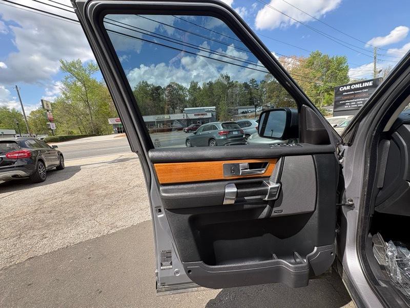 2012 Land Rover LR4 Image 27