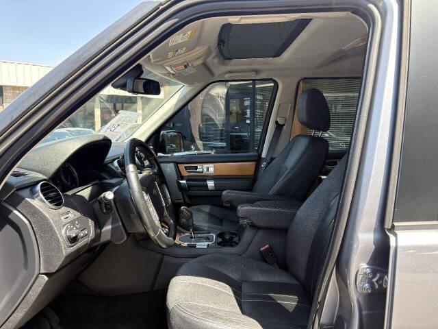 2012 Land Rover LR4 Image 9