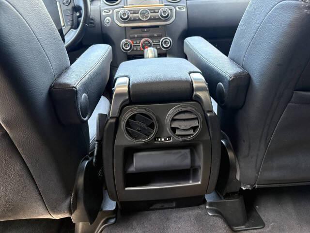 2012 Land Rover LR4 Image 16