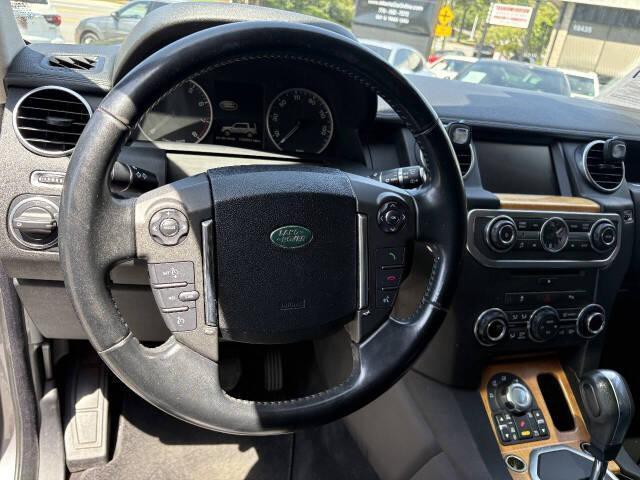 2012 Land Rover LR4 Image 23