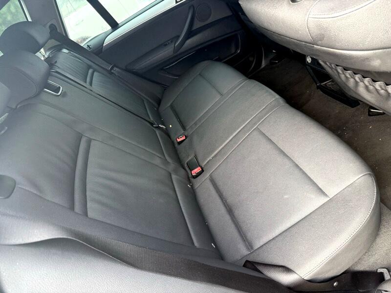 2013 BMW X5 Image 24