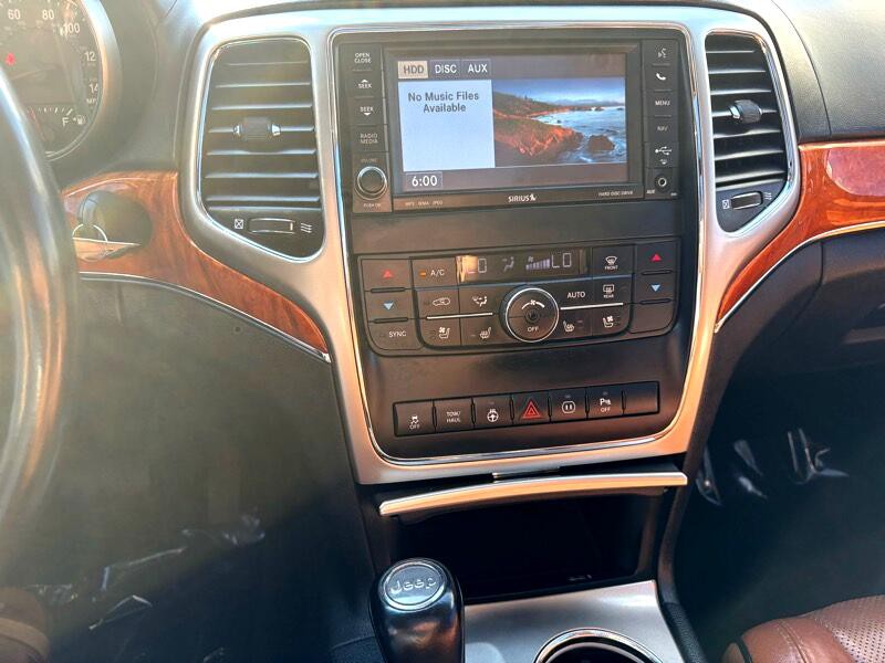 2012 Jeep Grand Cherokee Image 12