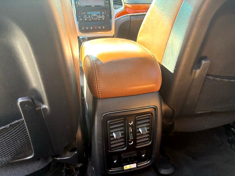 2012 Jeep Grand Cherokee Image 18