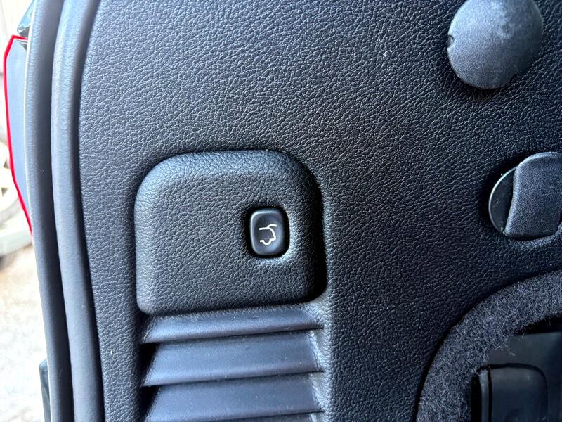 2012 Jeep Grand Cherokee Image 23