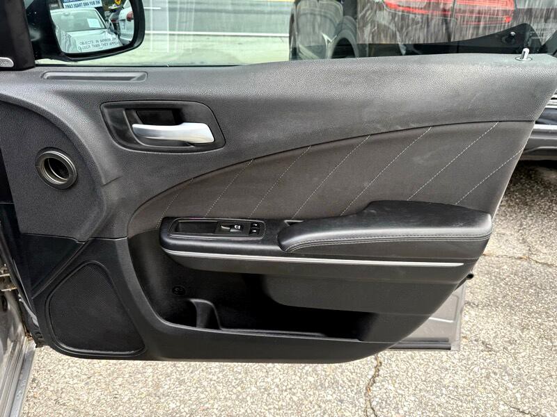2018 Dodge Charger Image 17