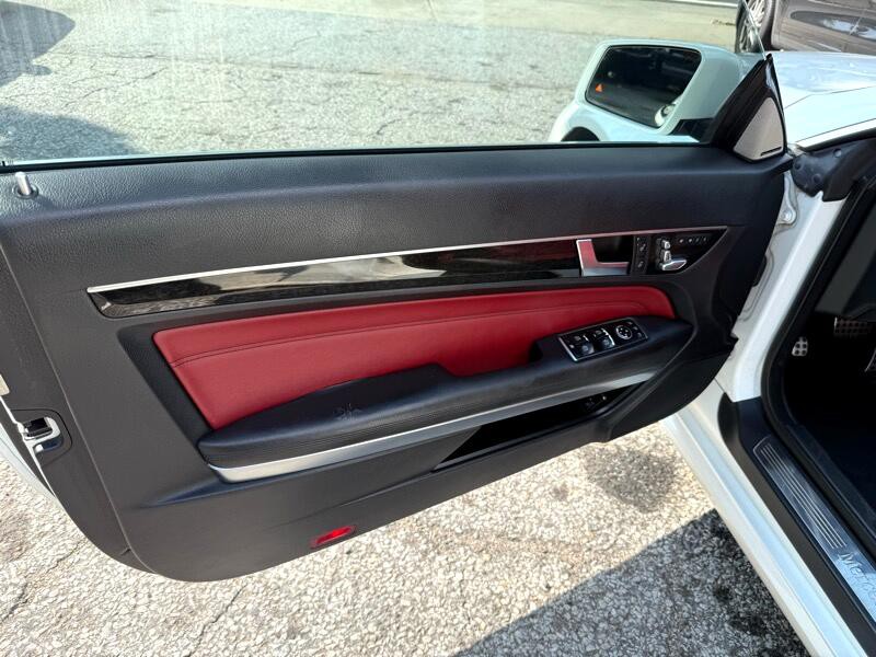 2015 Mercedes-Benz E-Class Image 9