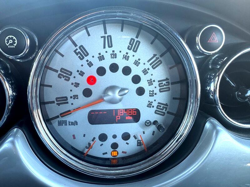 2008 MINI Cooper Image 11