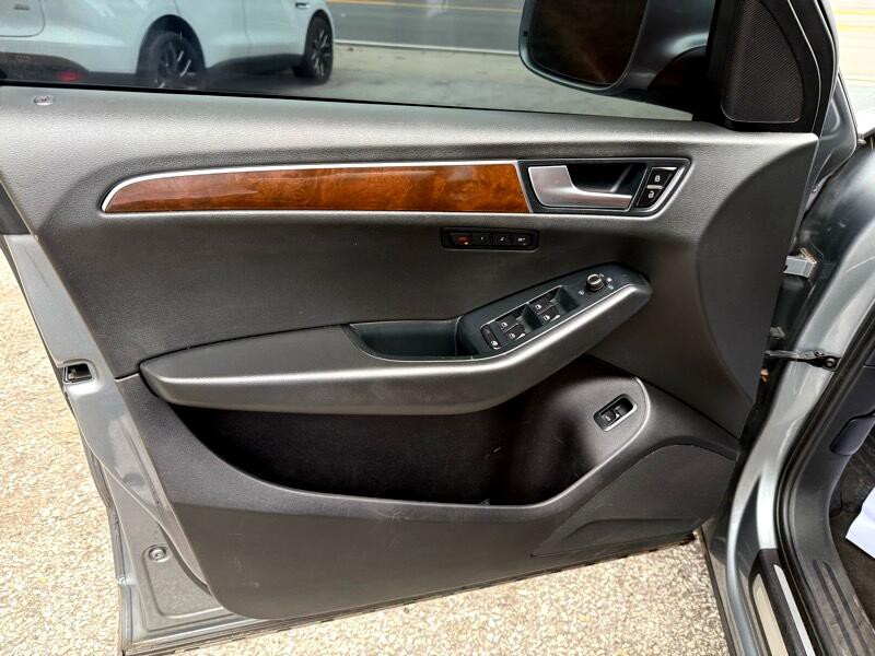 2011 Audi Q5 Image 9