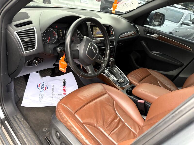 2011 Audi Q5 Image 10