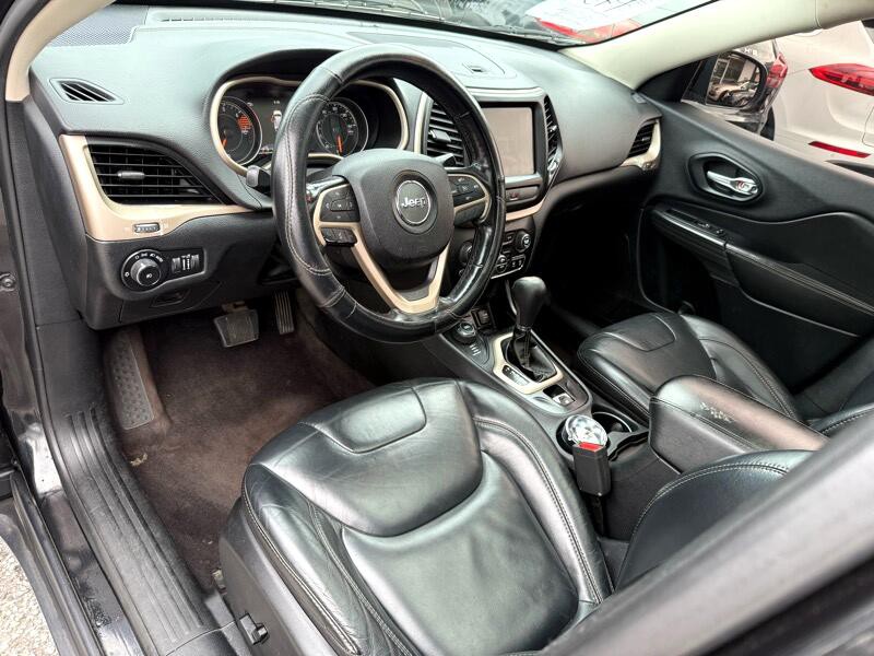 2016 Jeep Cherokee Image 14