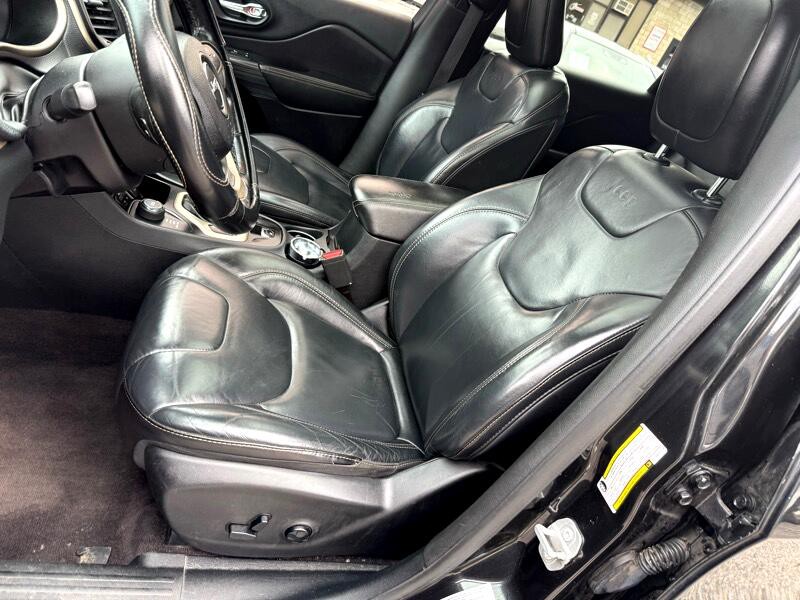 2016 Jeep Cherokee Image 15